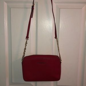 Micheal Kors crossbody